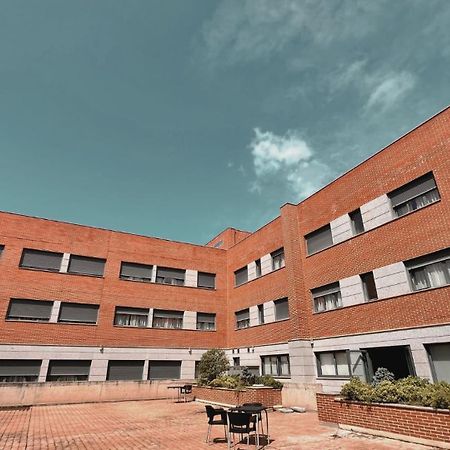 Hotel-Apartamentos Tartesos Las Rozas de Madrid Bagian luar foto